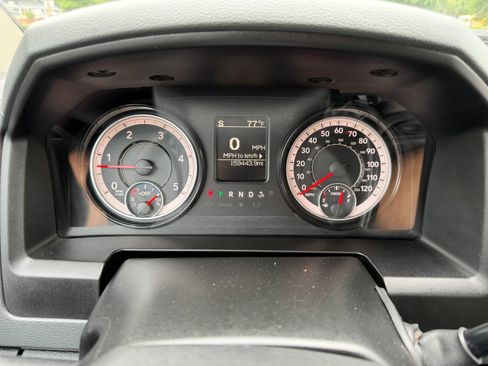 Used 2018 RAM 3500 Tradesman w/ Chrome Appearance Group AWD/4WD image 24