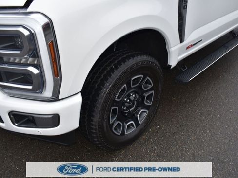 Certified 2024 Ford F350 Platinum w/ FX4 Off-Road Package image 43