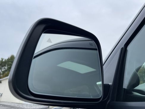 Used 2024 Dodge Durango GT image 18