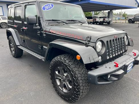 Used 2018 Jeep Wrangler Unlimited Rubicon AWD/4WD image 4
