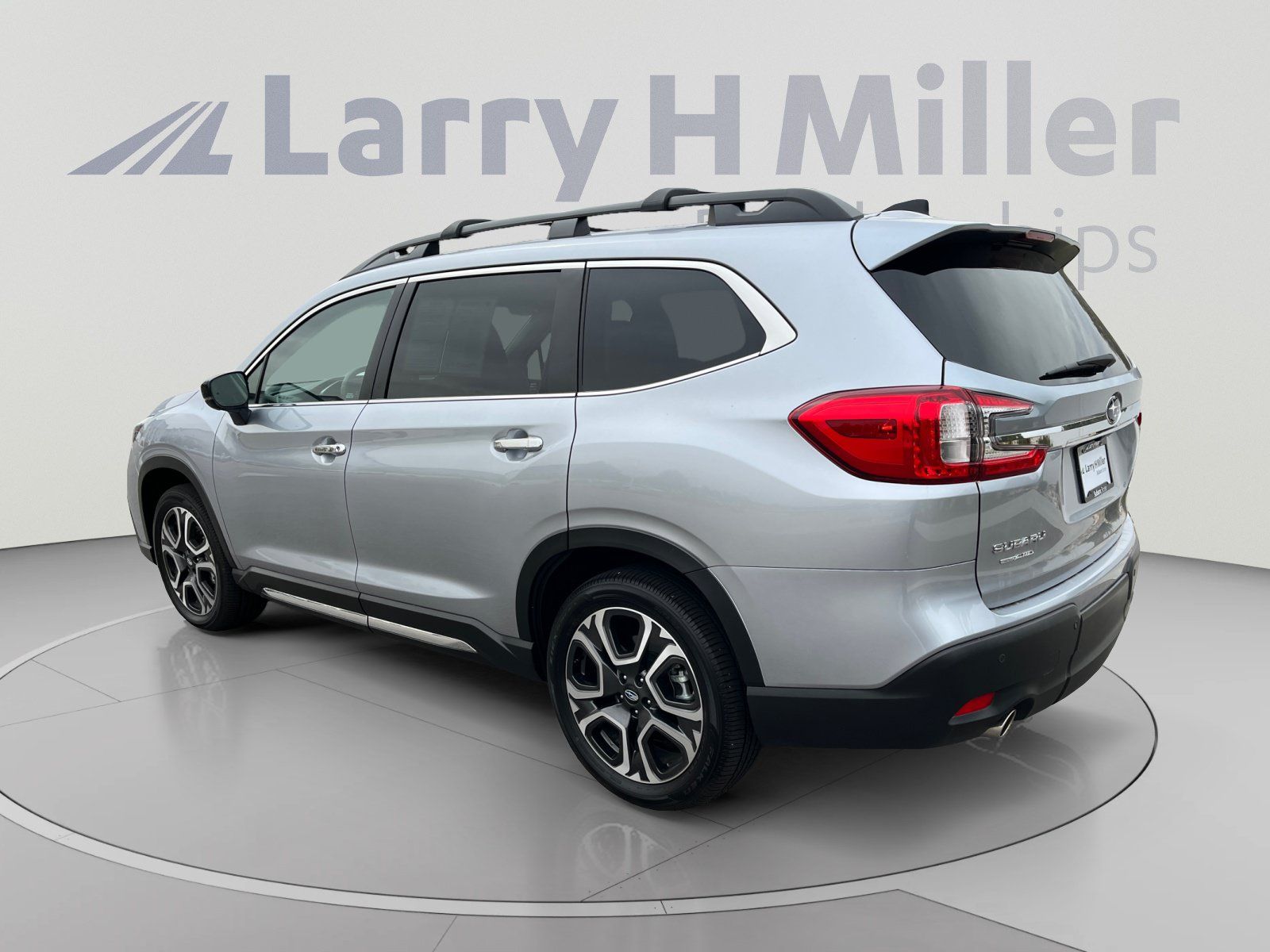 Certified 2026 Subaru Ascent Touring AWD/4WD image 3