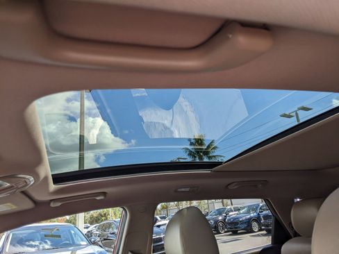 Used 2021 Hyundai Tucson Ultimate image 19