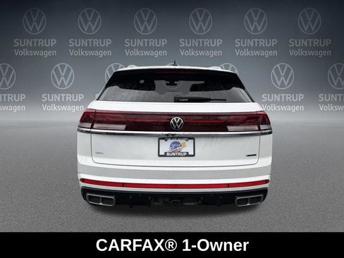 Used 2025 Volkswagen Atlas Cross Sport SEL Premium R-Line image 4