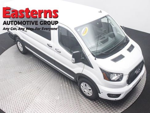 Used 2024 Ford Transit 350 XLT RWD image 3