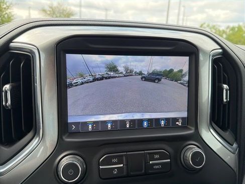 Used 2019 Chevrolet Silverado 1500 LTZ w/ LTZ Premium Package AWD/4WD image 35