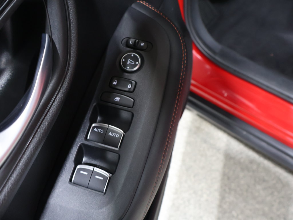Used 2025 Honda HR-V Sport image 12