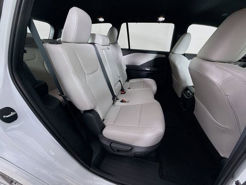 Certified 2026 Lexus TX 350 AWD w/ Convenience Package image 28