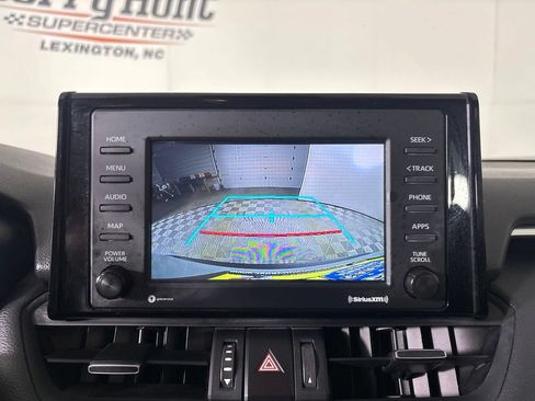 Used 2021 Toyota RAV4 XLE Premium FWD image 20