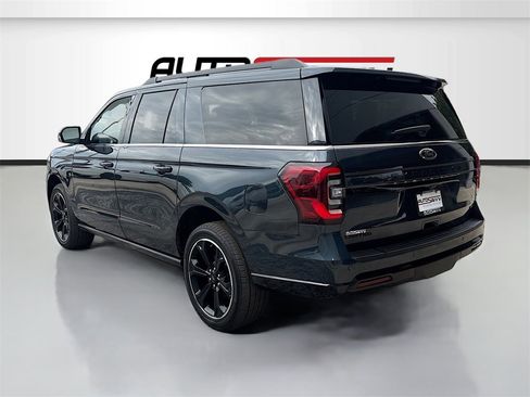 Used 2024 Ford Expedition Max Limited image 5