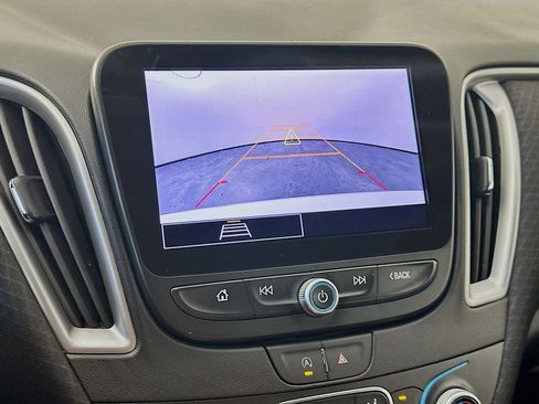 Used 2025 Chevrolet Malibu LT image 20