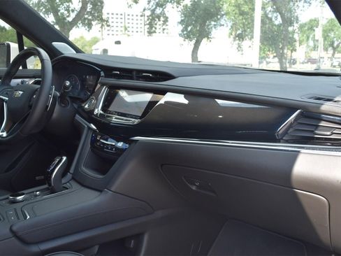 New 2025 Cadillac XT6 Sport w/ Platinum Package AWD/4WD image 26