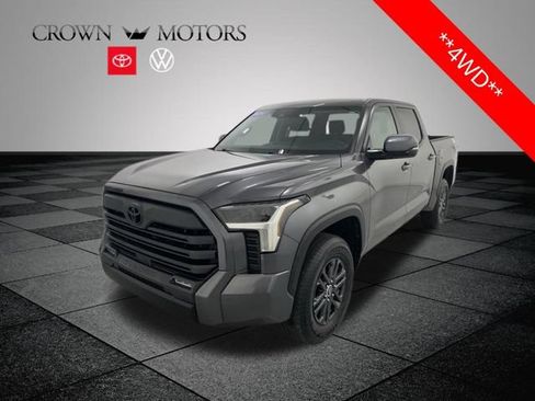 Used 2024 Toyota Tundra SR5 w/ SR5 Convenience Package AWD/4WD image 3