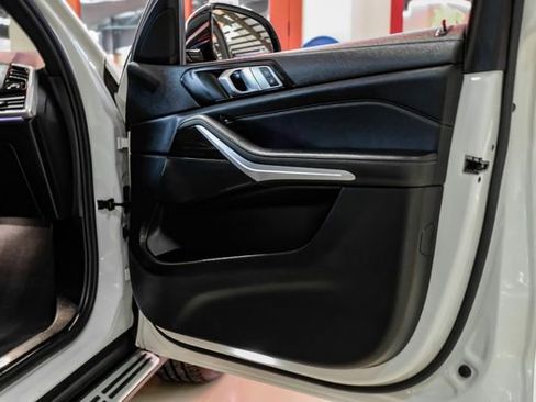 Used 2023 BMW X5 sDrive40i image 42