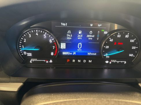 Used 2020 Ford Explorer XLT w/ Equipment Group 202A image 16