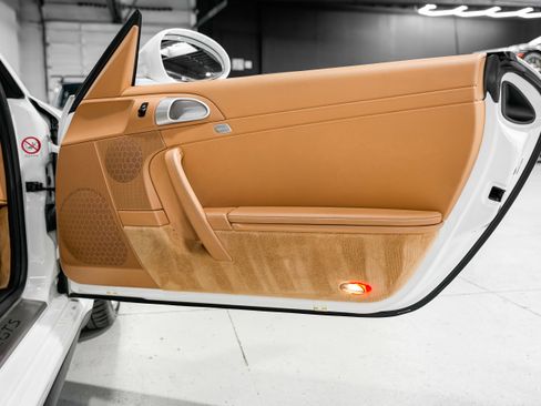 Used 2011 Porsche 911 Carrera GTS image 27