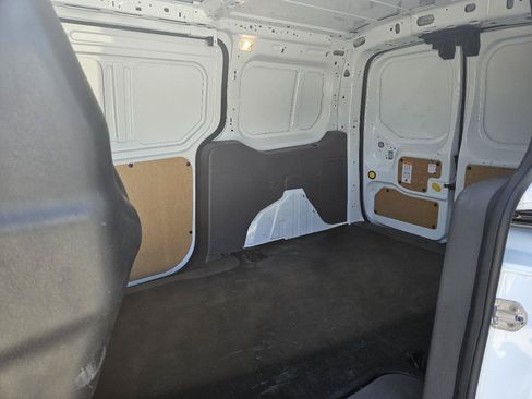 Used 2022 Ford Transit Connect XLT FWD image 17