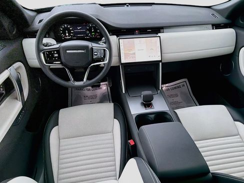 New 2026 Land Rover Discovery Sport Landmark AWD/4WD image 16