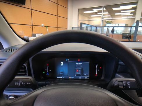 New 2026 Ford Maverick XL AWD/4WD image 14