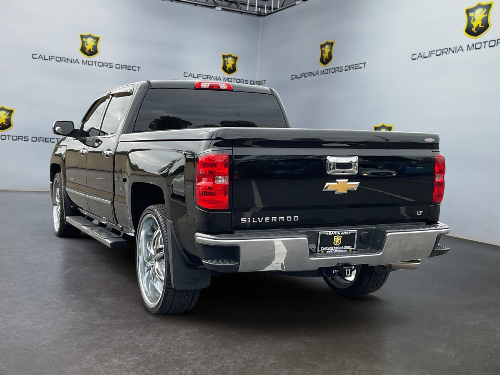 Used 2015 Chevrolet Silverado 1500 LT w/ LT Convenience Package RWD image 7