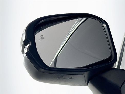 Used 2023 Honda CR-V Sport image 5