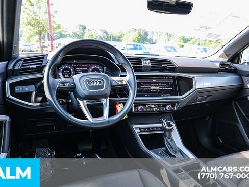 Used 2025 Audi Q3 2.0T Premium AWD/4WD image 28