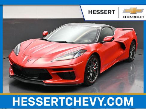 Used 2024 Chevrolet Corvette Stingray Premium Conv w/ Z51 Performance Package RWD image 1