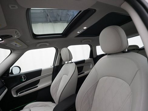 Used 2024 MINI Cooper Countryman S image 32