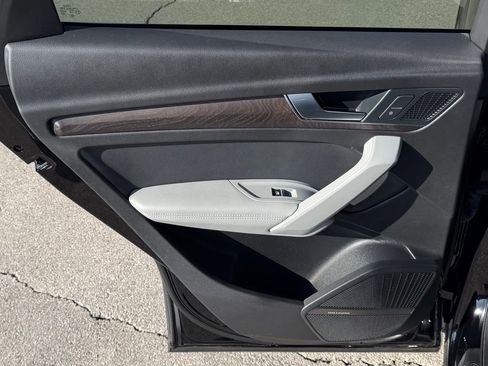 Used 2018 Audi Q5 Prestige image 19