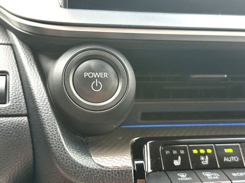 Used 2024 Toyota Prius Limited w/ Limited Premium Package image 16