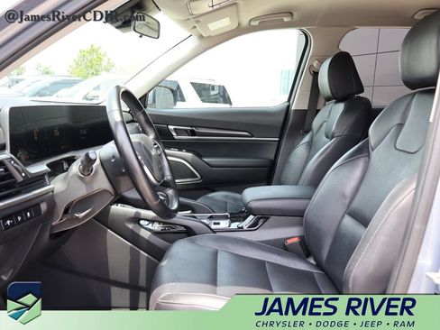 Used 2023 Kia Telluride S AWD/4WD image 22