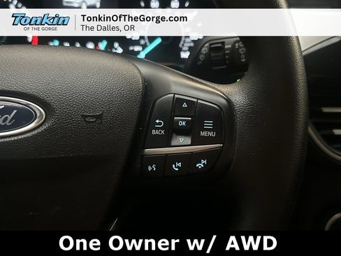 Used 2022 Ford Escape SE image 16
