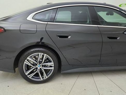 Used 2026 BMW 430i w/ Premium Package RWD image 7