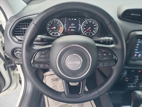 Used 2020 Jeep Renegade Altitude image 18