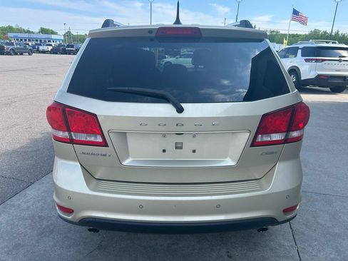 Used 2011 Dodge Journey SXT FWD image 6