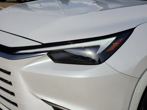 Used 2026 Lexus TX 350 AWD w/ Technology Package image 9