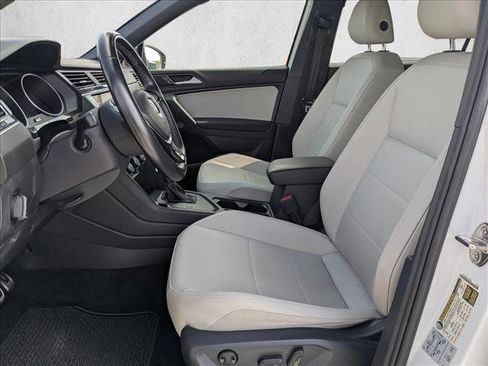 Used 2021 Volkswagen Tiguan SE R-Line FWD image 13