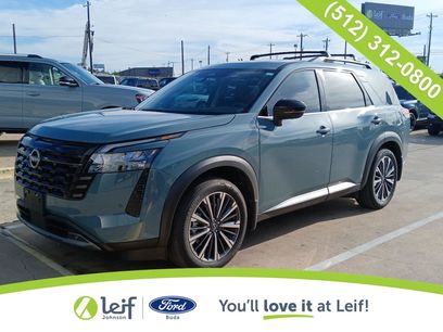 Used 2026 Nissan Pathfinder Platinum w/ Cargo Package