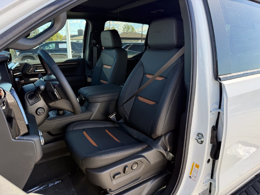 New 2026 GMC Sierra 1500 AT4 w/ AT4 Premium Package AWD/4WD image 16