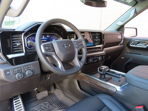 New 2026 Chevrolet Silverado 1500 RST AWD/4WD image 25
