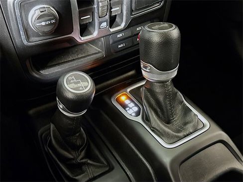 Used 2020 Jeep Wrangler Unlimited Sport S image 14