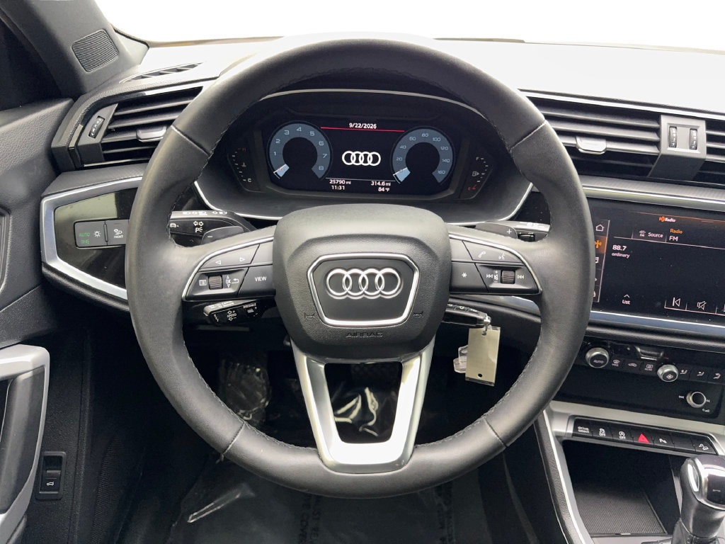 Used 2025 Audi Q3 2.0T Premium AWD/4WD image 59