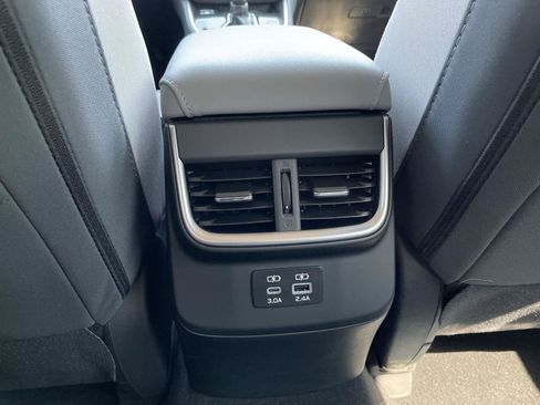 Used 2024 Subaru Legacy Premium AWD/4WD image 26
