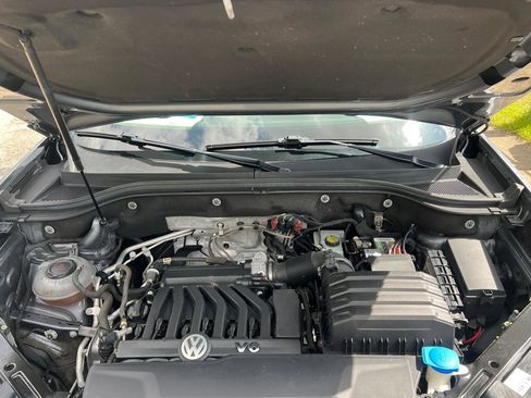 Used 2019 Volkswagen Atlas SE w/ Towing Package AWD/4WD image 39