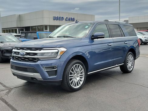 Certified 2022 Ford Expedition Limited AWD/4WD image 8