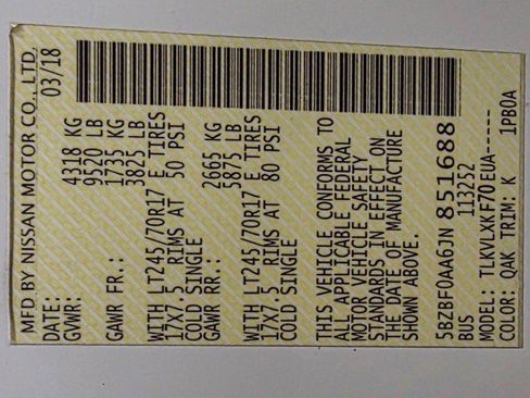 Used 2018 Nissan NV 3500 SV image 35