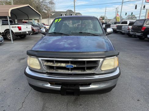Used 1997 Ford F150 XLT image 9
