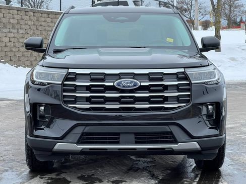 Used 2026 Ford Explorer Active w/ Active Comfort Package AWD/4WD image 39