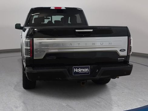 Used 2018 Ford F150 Platinum w/ Equipment Group 701A Luxury AWD/4WD image 7