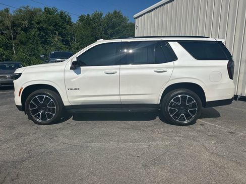 Used 2025 Chevrolet Tahoe RST w/ Comfort Package RWD image 9