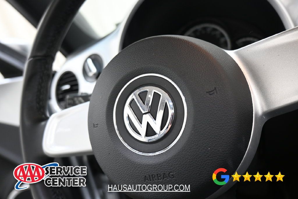Used 2013 Volkswagen Beetle 2.5 FWD image 18